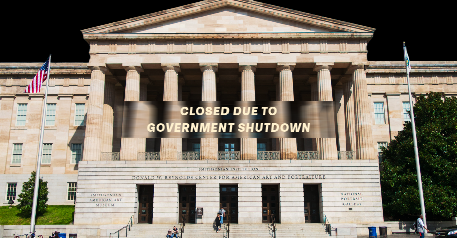 Smithsonian American Art Museum with "Closed due to government shutdown" sign in front
