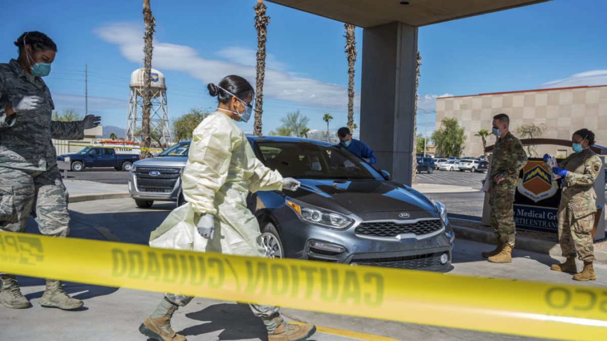 Airmen assigned to the 56th Medical Group conduct COVID-19 tests March 23, 2020, at Luke Air Force Base, Ariz. To minimize the spread of COVID-19, the 56th MDG is utilizing drive-thru services to conduct tests. The 56th MDG is following Centers for Disease Control and Prevention guidelines and working closely with Arizona health officials to decrease the impact of COVID-19 at Luke AFB.